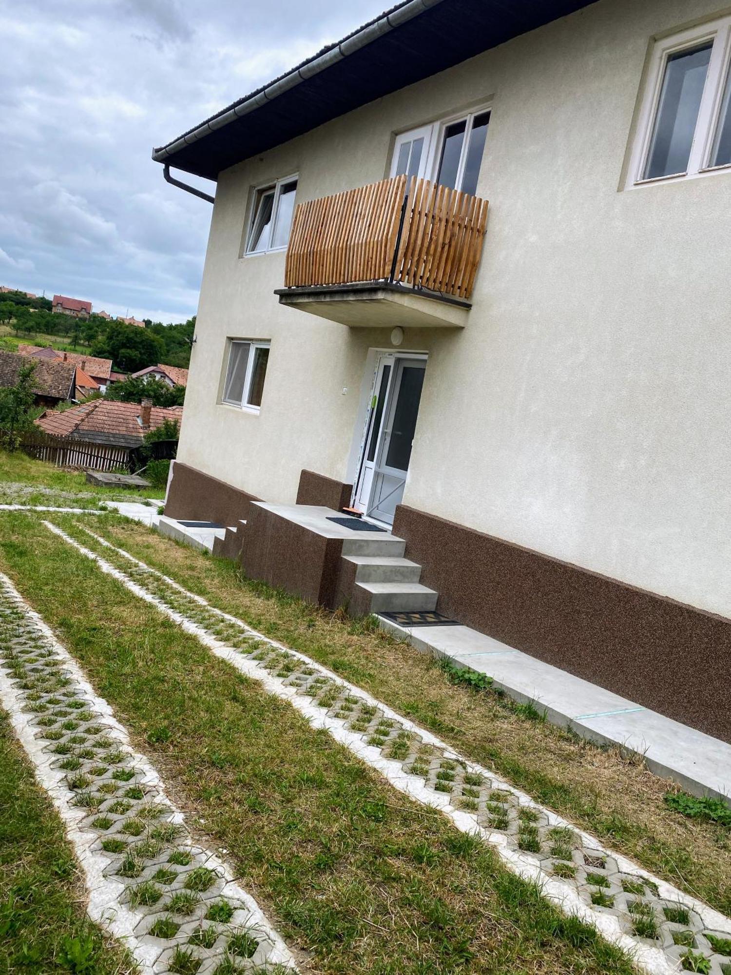 Farkaslaki Kulcsoshaz Lupeni (Harghita) Exterior foto